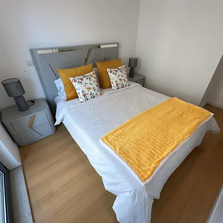 2 Quartos Vista Do Castelo De Sao Jorge Appartement Lissabon